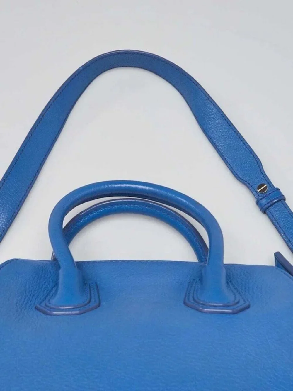 Givenchy Blue Sugar Goatskin Leather Mini Antigona Bag - Picture 5 of 12